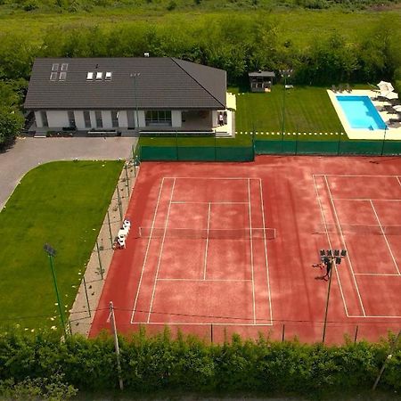 Lahuzur - Casa De Vacanta - Therme Balotesti & Aeroport Otopeni Saftica Экстерьер фото
