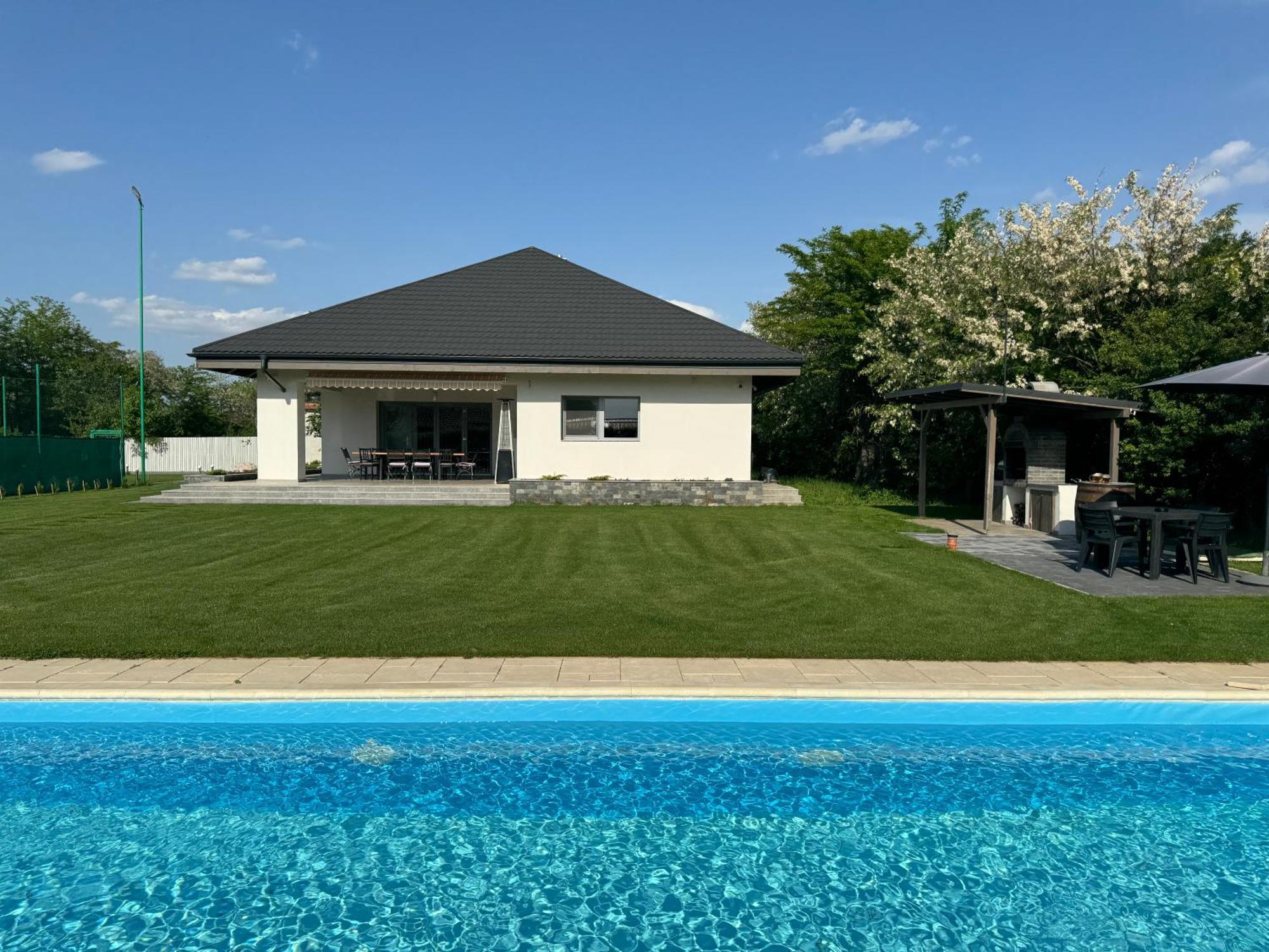 Lahuzur - Casa De Vacanta - Therme Balotesti & Aeroport Otopeni Saftica Экстерьер фото